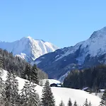 Wolf Retreat Im Lechtal Davor Appartementhaus Michaela アパート *