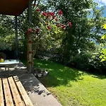 Wolf Retreat Im Lechtal Davor Appartementhaus Michaela アパート