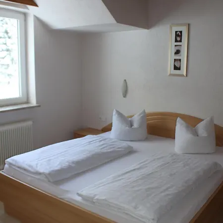 Wolf Retreat Im Lechtal Davor Appartementhaus Michaela 公寓 *