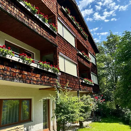 Wolf Retreat Im Lechtal Davor Appartementhaus Michaela *