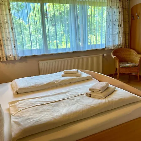 Wolf Retreat Im Lechtal Davor Appartementhaus Michaela 公寓 *
