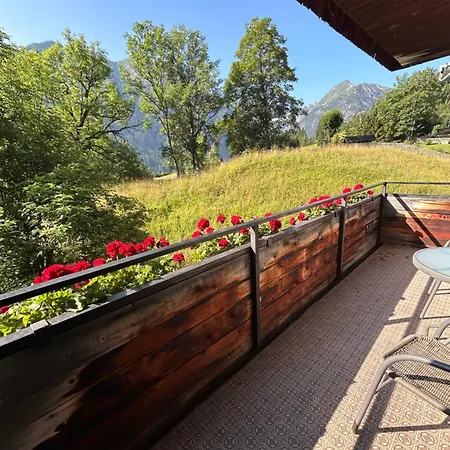 Wolf Retreat Im Lechtal Davor Appartementhaus Michaela *