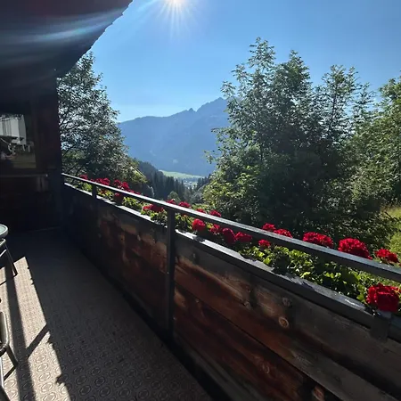 公寓 Wolf Retreat Im Lechtal Davor Appartementhaus Michaela 巴赫