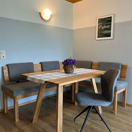 Wolf Retreat Im Lechtal Davor Appartementhaus Michaela 公寓 巴赫