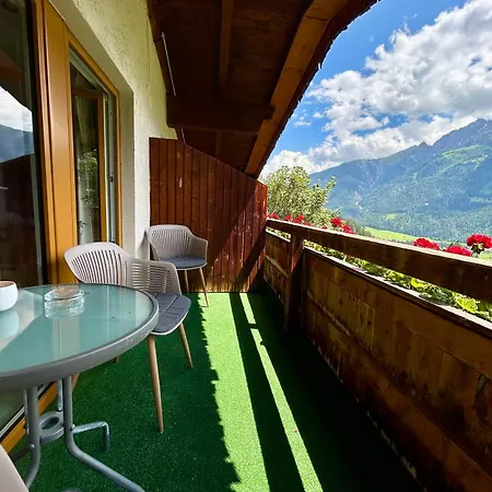 Wolf Retreat Im Lechtal Davor Appartementhaus Michaela Apartmán Bach (Tyrol)
