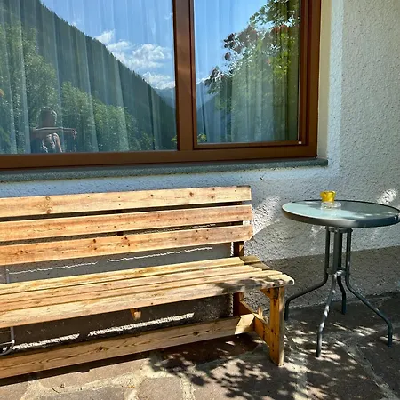 Wolf Retreat Im Lechtal Davor Appartementhaus Michaela Apartmán