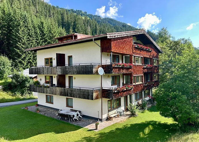 Apartment Appartementhaus Michaela Bach (Tyrol)